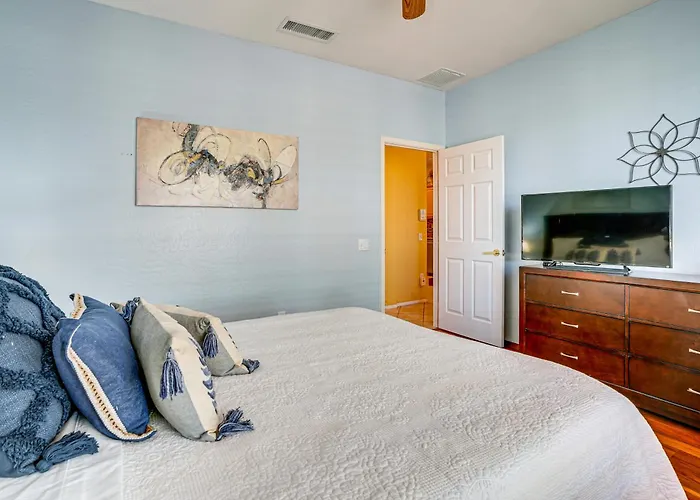 Holiday home Step-free, Sun Grand W/ Amenities Surprise
