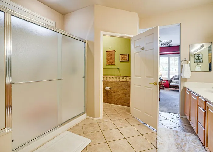 Step-free, Sun Grand W/ Amenities